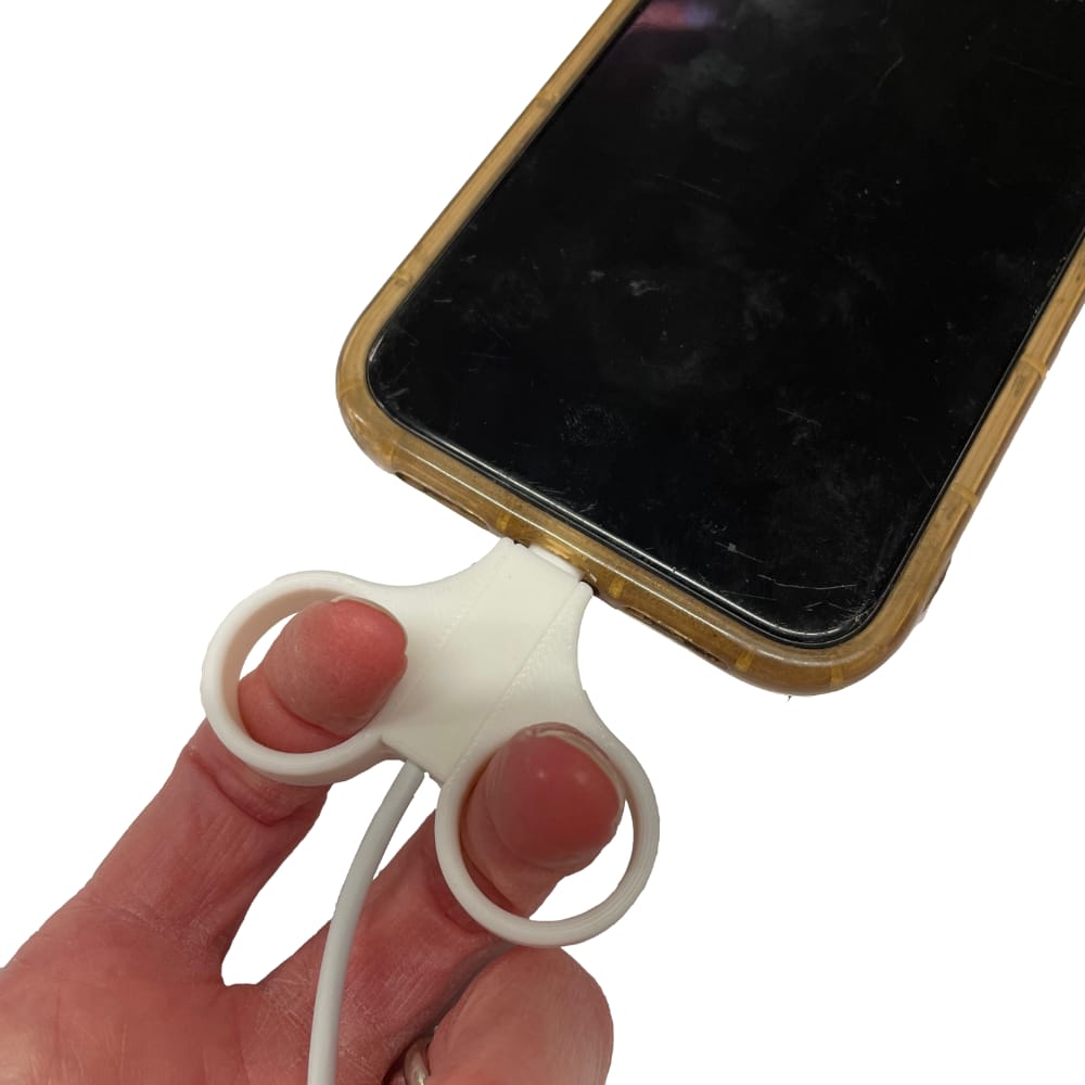 the cable puller helps you to insert and remove the cable from your phone